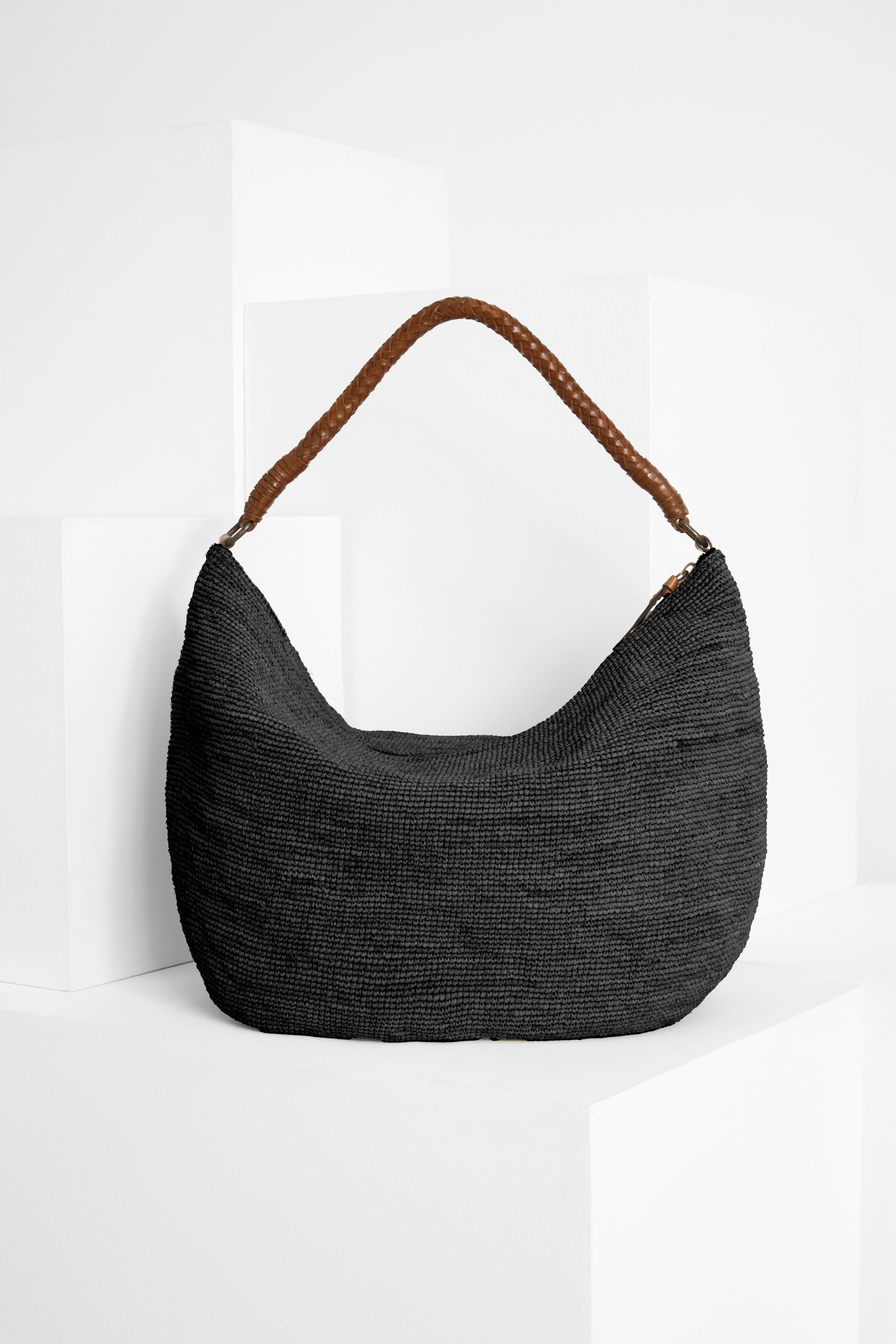 UTOPIA Black