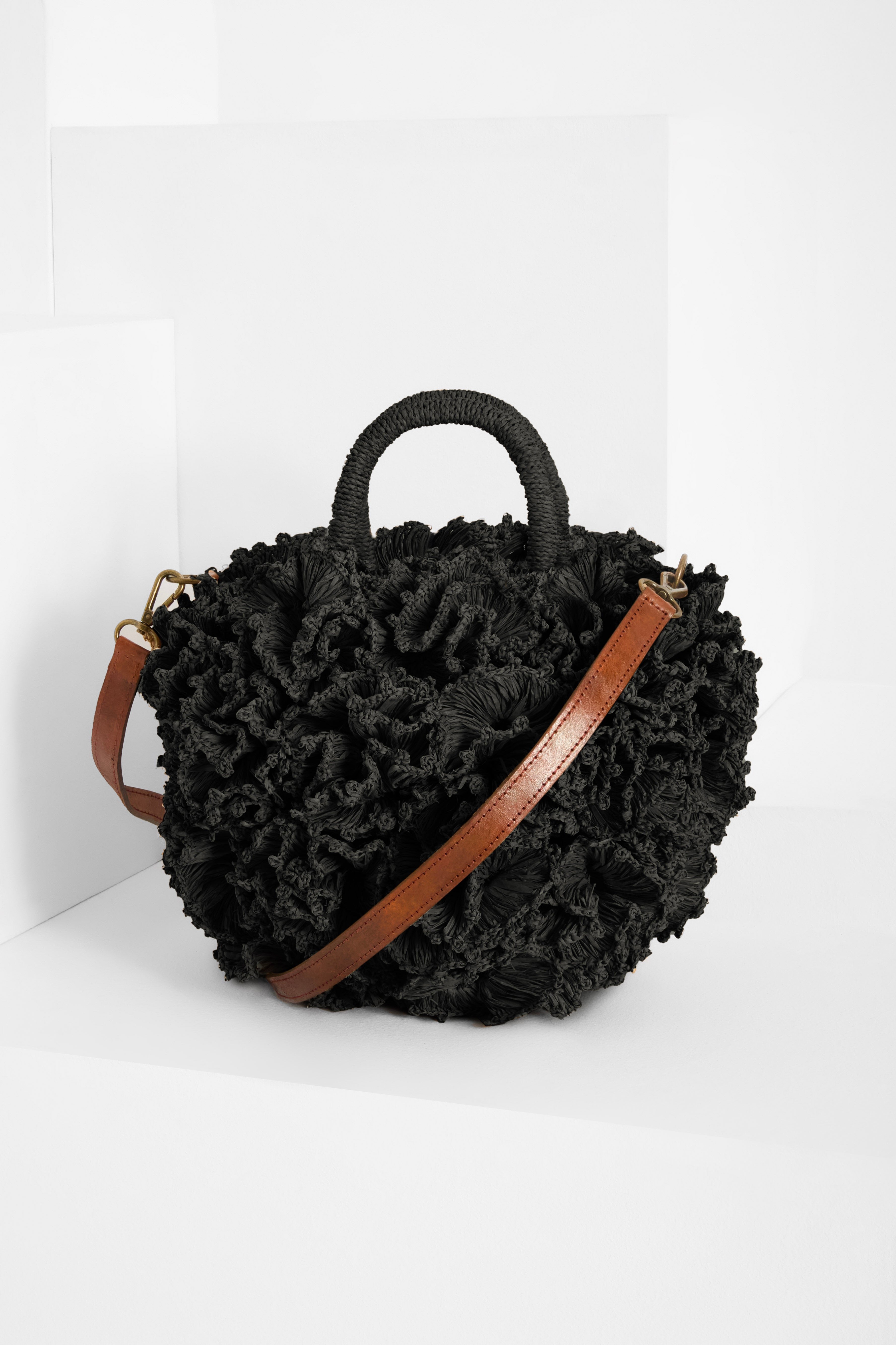 CORAL Black