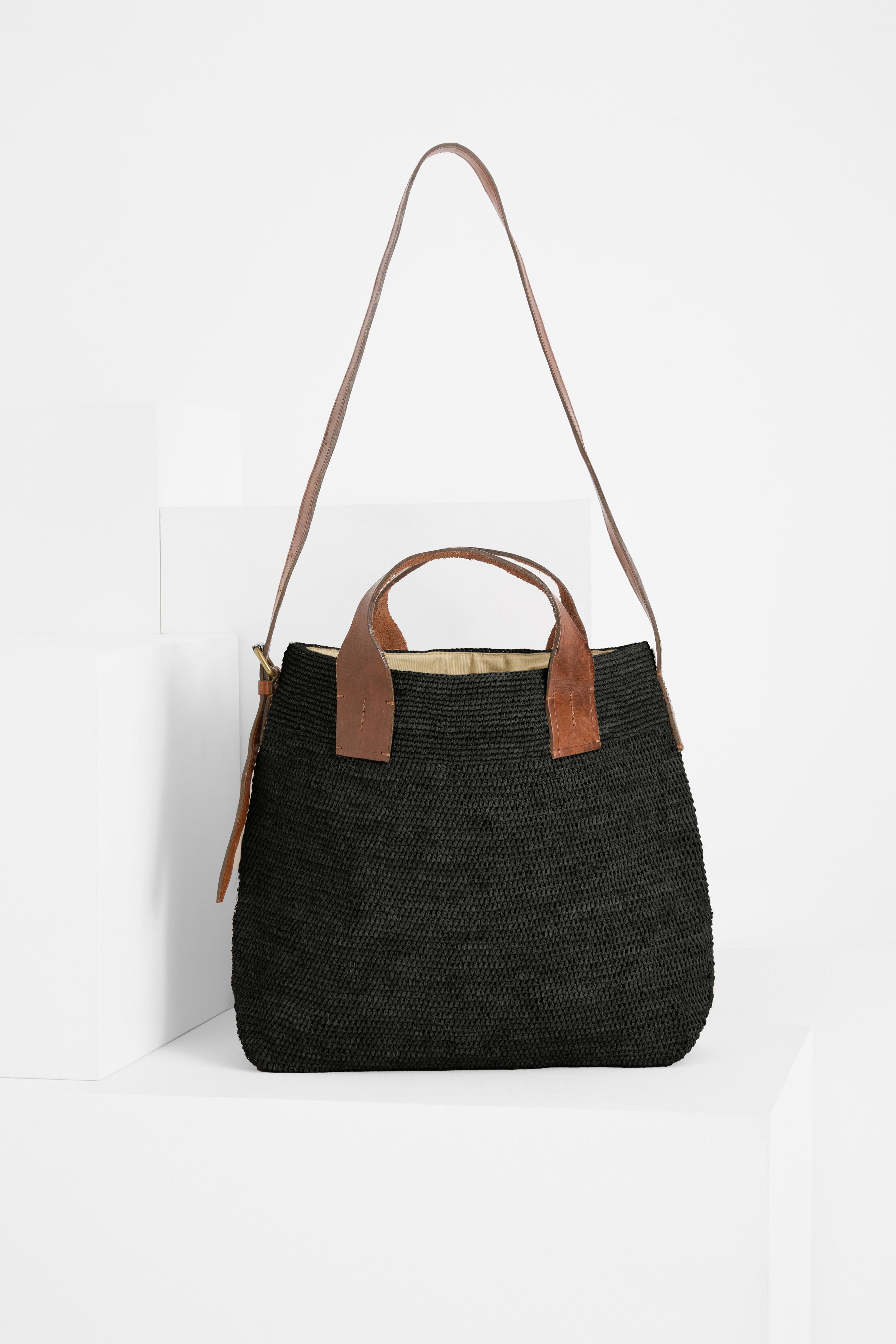 METY Black