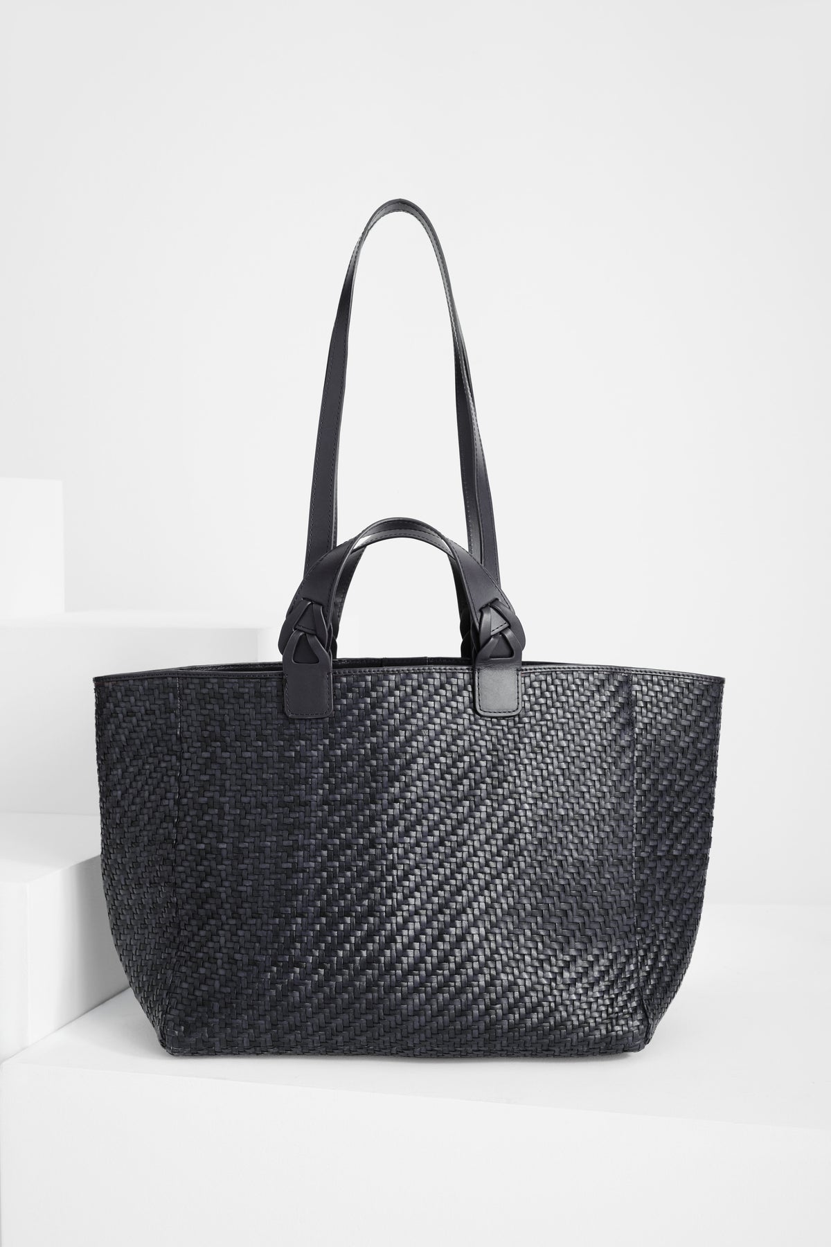 ELMIO MEDIUM Black