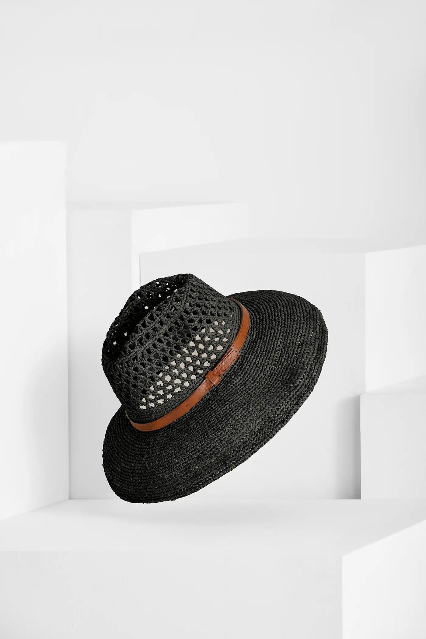 SOA Chapeau raphia unisexe pliable, avec lanière en cuir. IBELIV